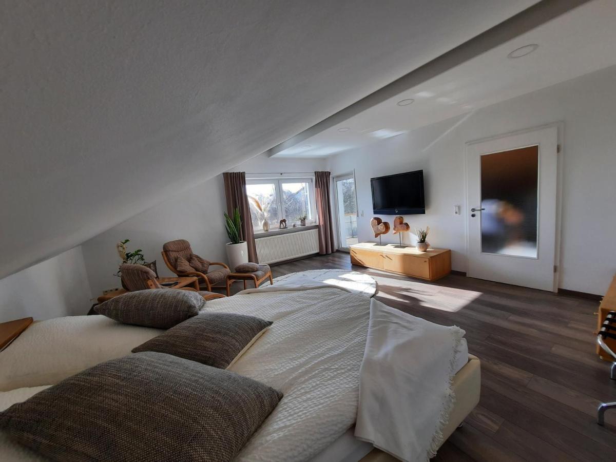 Pflaumers Ferienwohnung エッピンゲン エクステリア 写真